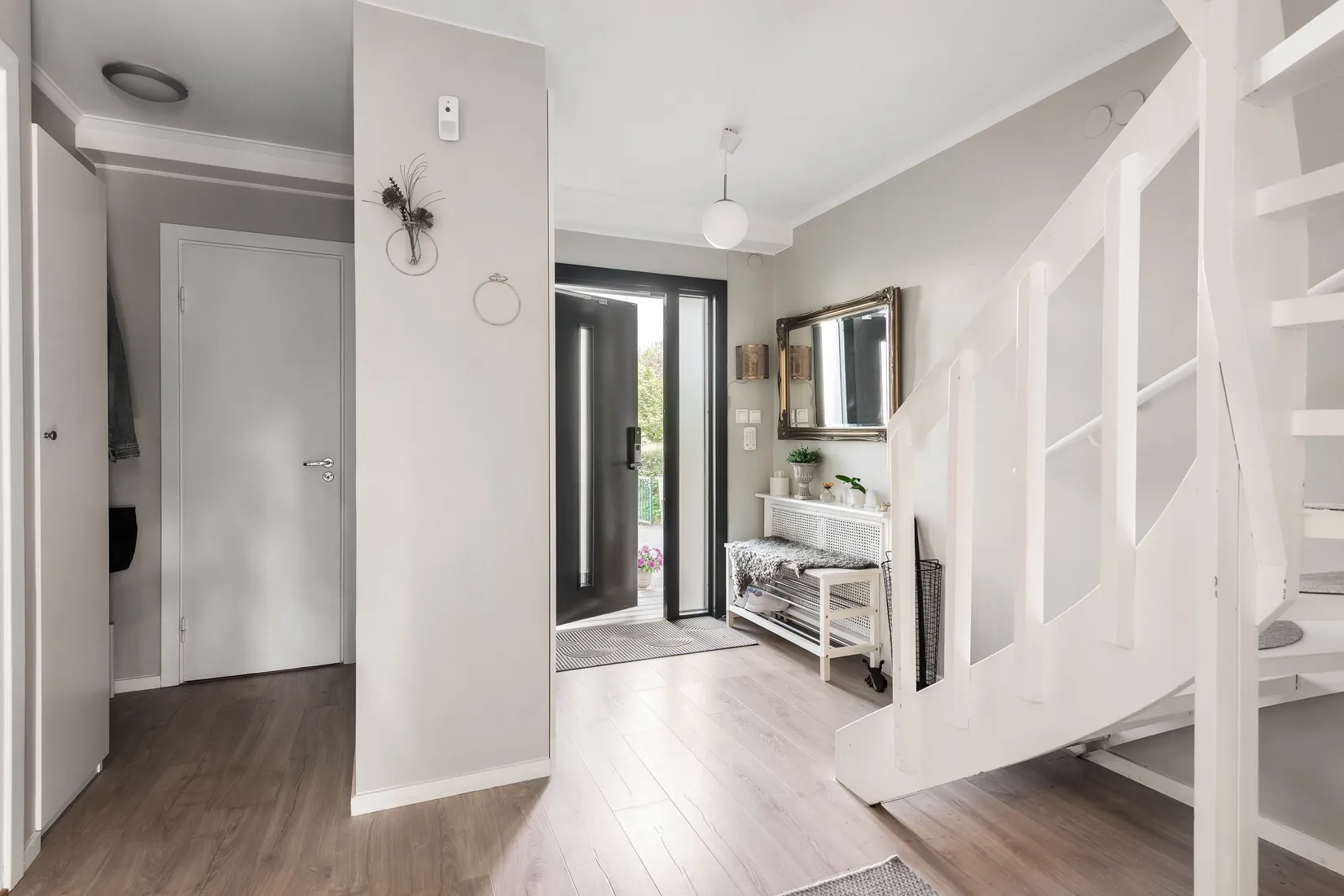 Villa, Eklidsgränd 4,  Stockholm – Farsta, Stockholm