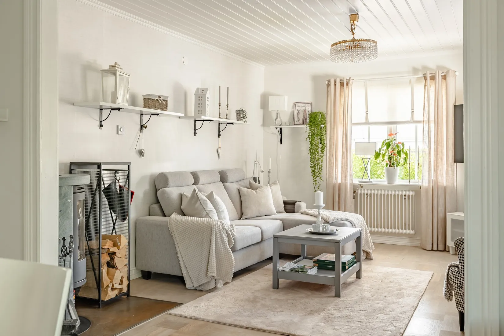 Villa, Floravägen 3, Gunnarskär, Hammarö
