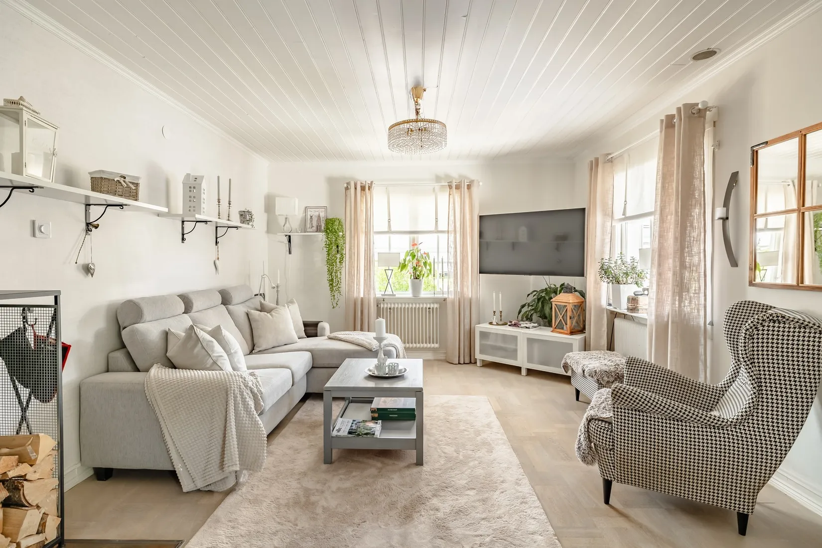 Villa, Floravägen 3, Gunnarskär, Hammarö
