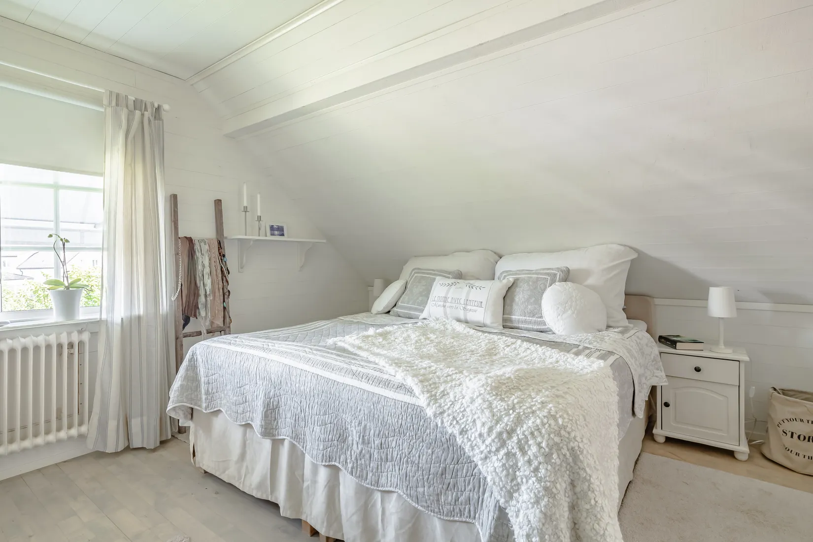 Villa, Floravägen 3, Gunnarskär, Hammarö