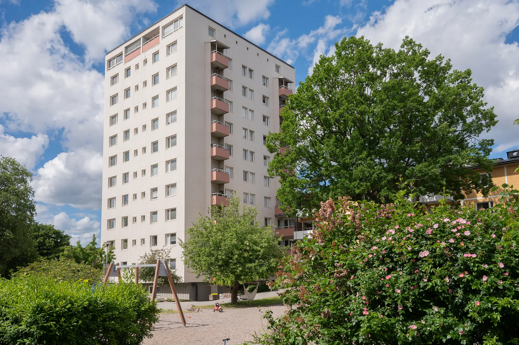 Bostadsrätt, Skebokvarnsvägen 245, Högdalen, Stockholm