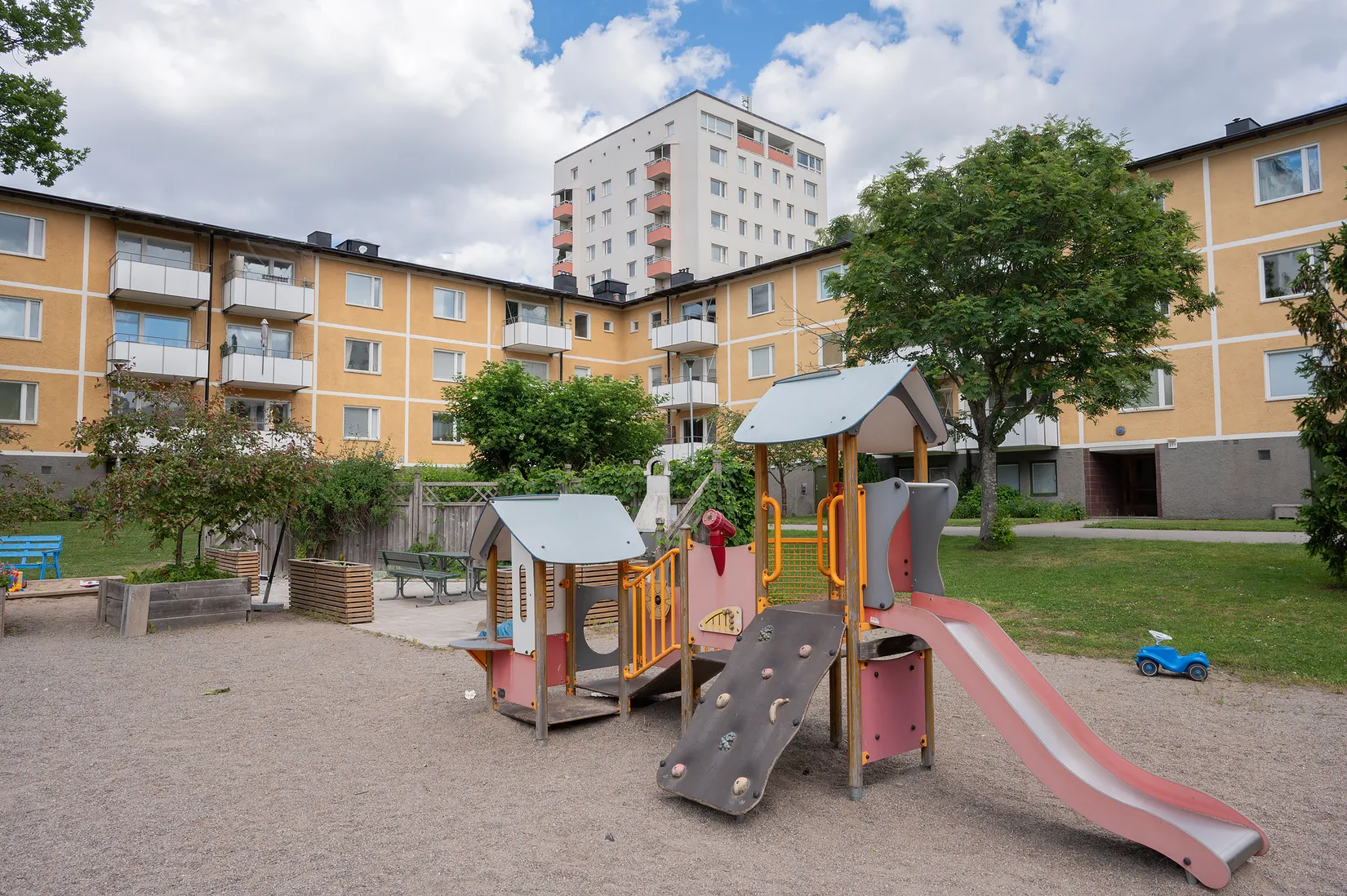 Bostadsrätt, Skebokvarnsvägen 245, Högdalen, Stockholm