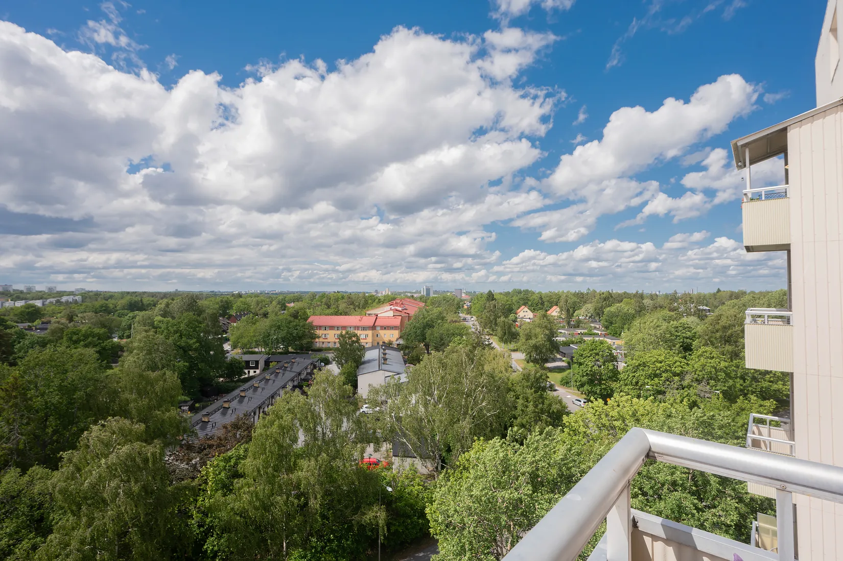 Bostadsrätt, Skebokvarnsvägen 245, Högdalen, Stockholm