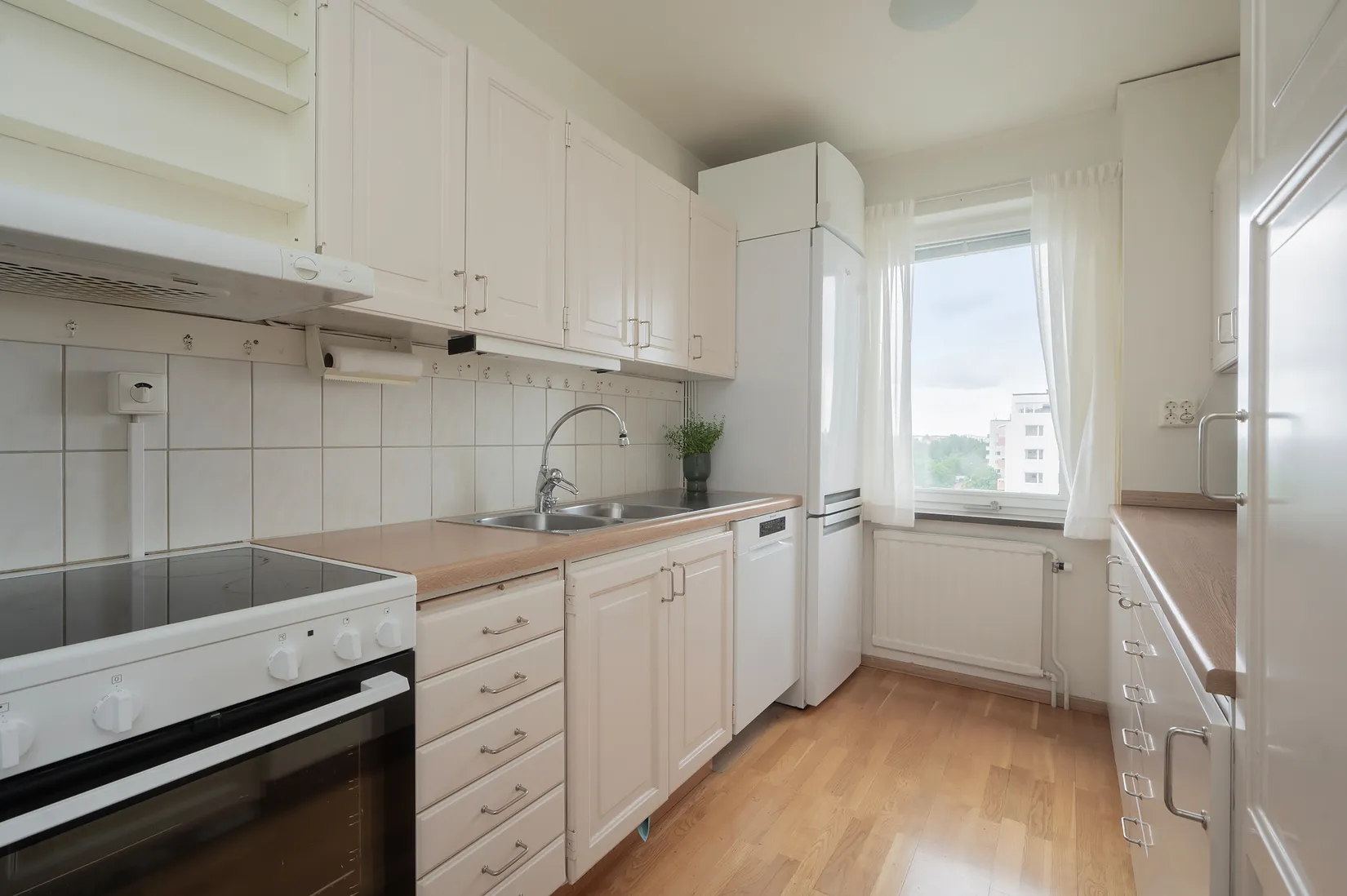 Bostadsrätt, Skebokvarnsvägen 245, Högdalen, Stockholm