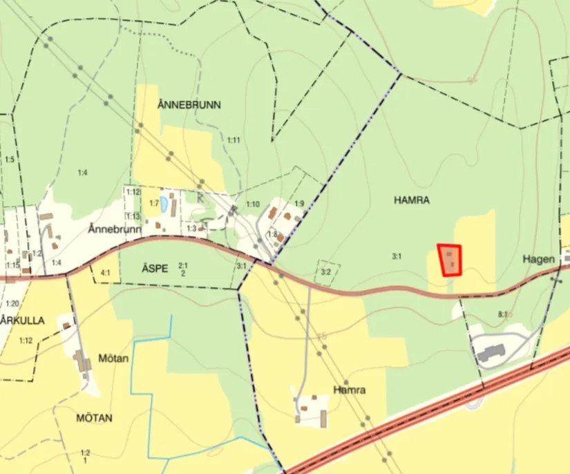 Gård/Skog, Hamra 205, Brändåsen, Kumla