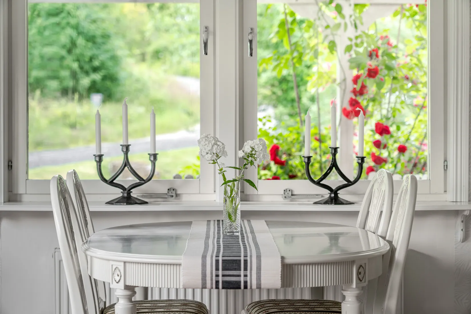 Villa, Backalund Ekbacken, Lantligt utanför Valla, Katrineholm