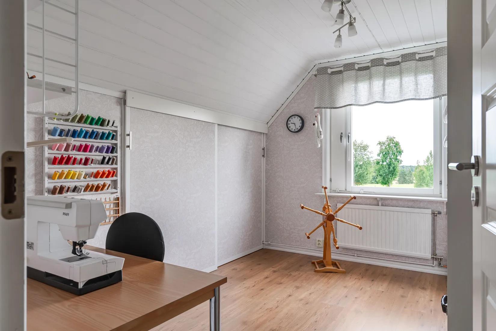 Villa, Backalund Ekbacken, Lantligt utanför Valla, Katrineholm