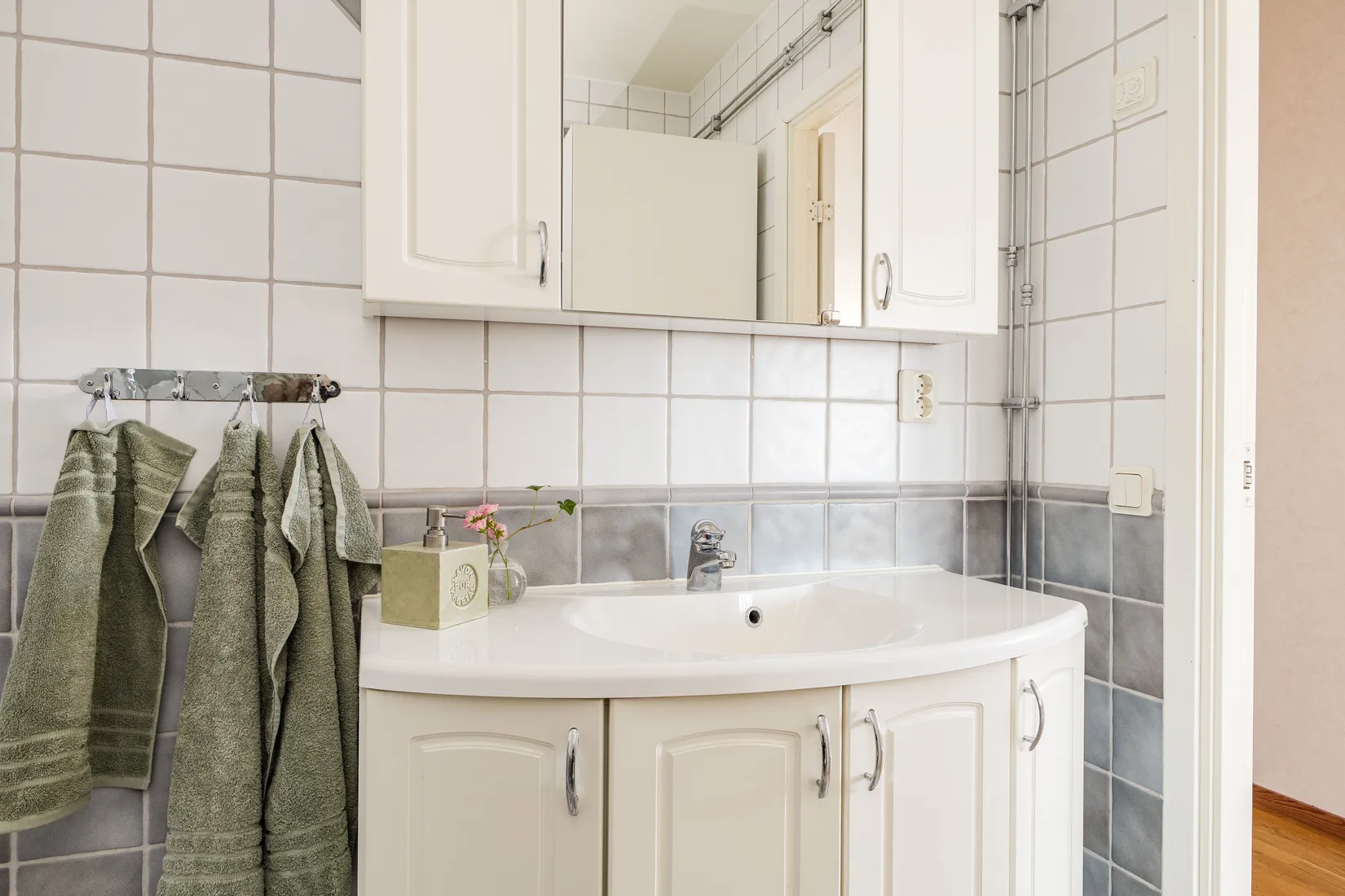 Bostadsrätt, Kaserngården 12, Grenadjärdstaden, Örebro