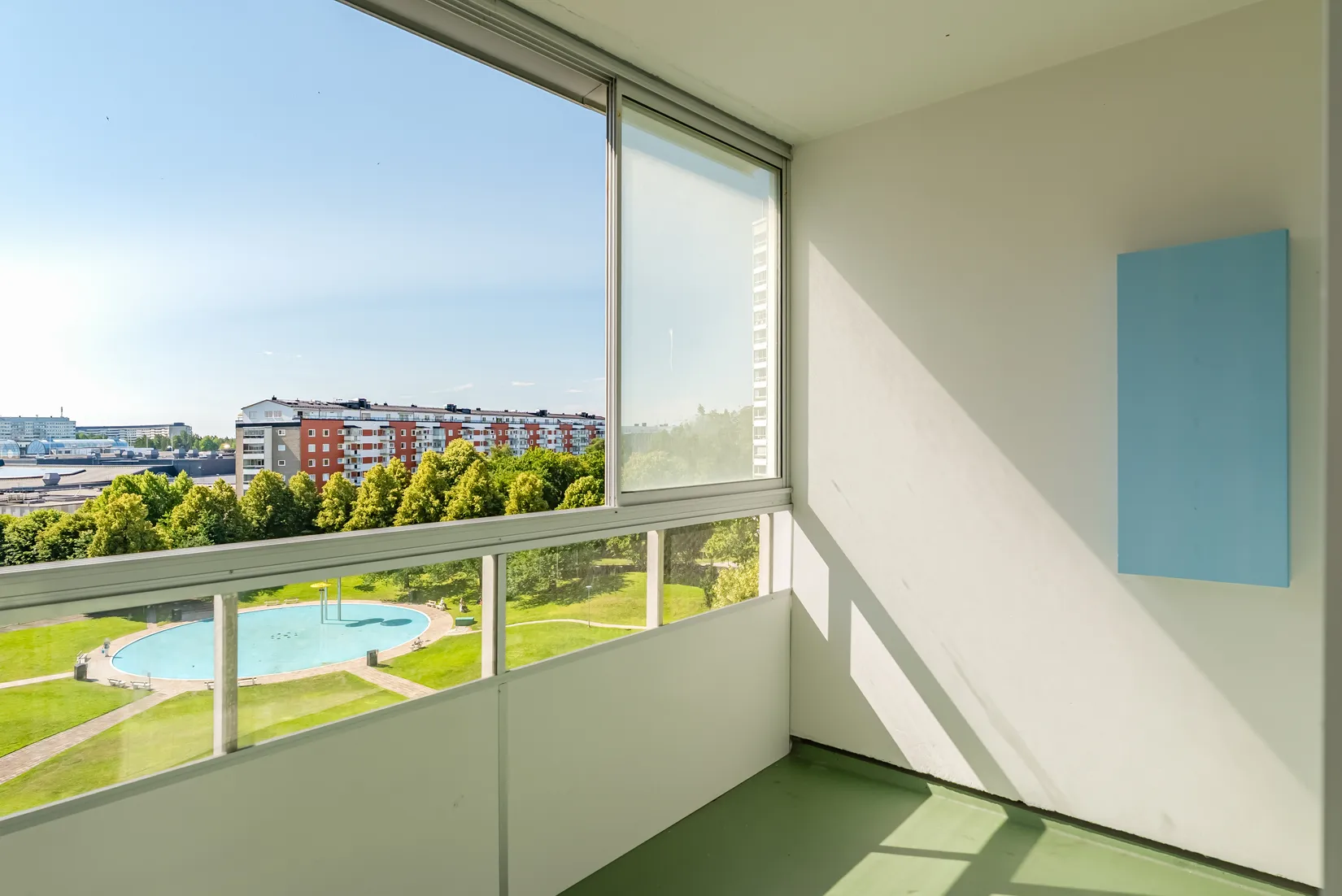 Bostadsrätt, ÅKERBYVÄGEN 90, Täby centrum - storstugan, Täby