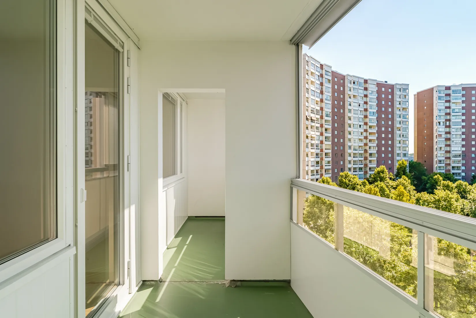 Bostadsrätt, ÅKERBYVÄGEN 90, Täby centrum - storstugan, Täby