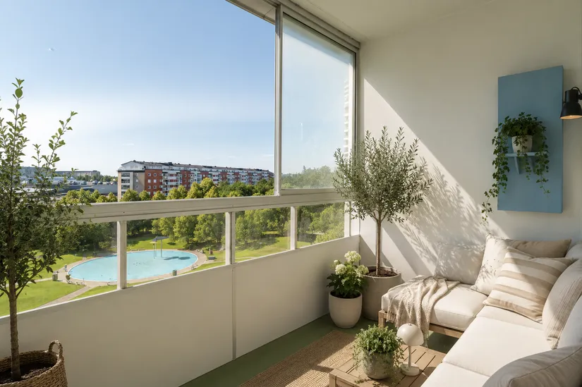 Bostadsrätt, ÅKERBYVÄGEN 90, Täby centrum - storstugan, Täby
