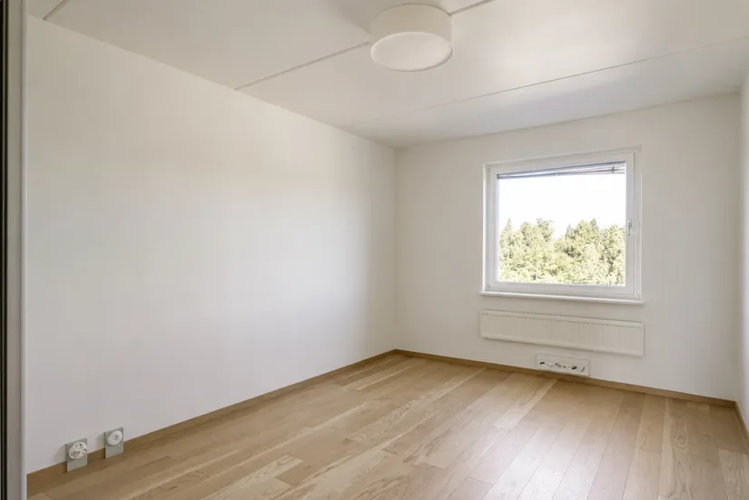 Bostadsrätt, ÅKERBYVÄGEN 90, Täby centrum - storstugan, Täby