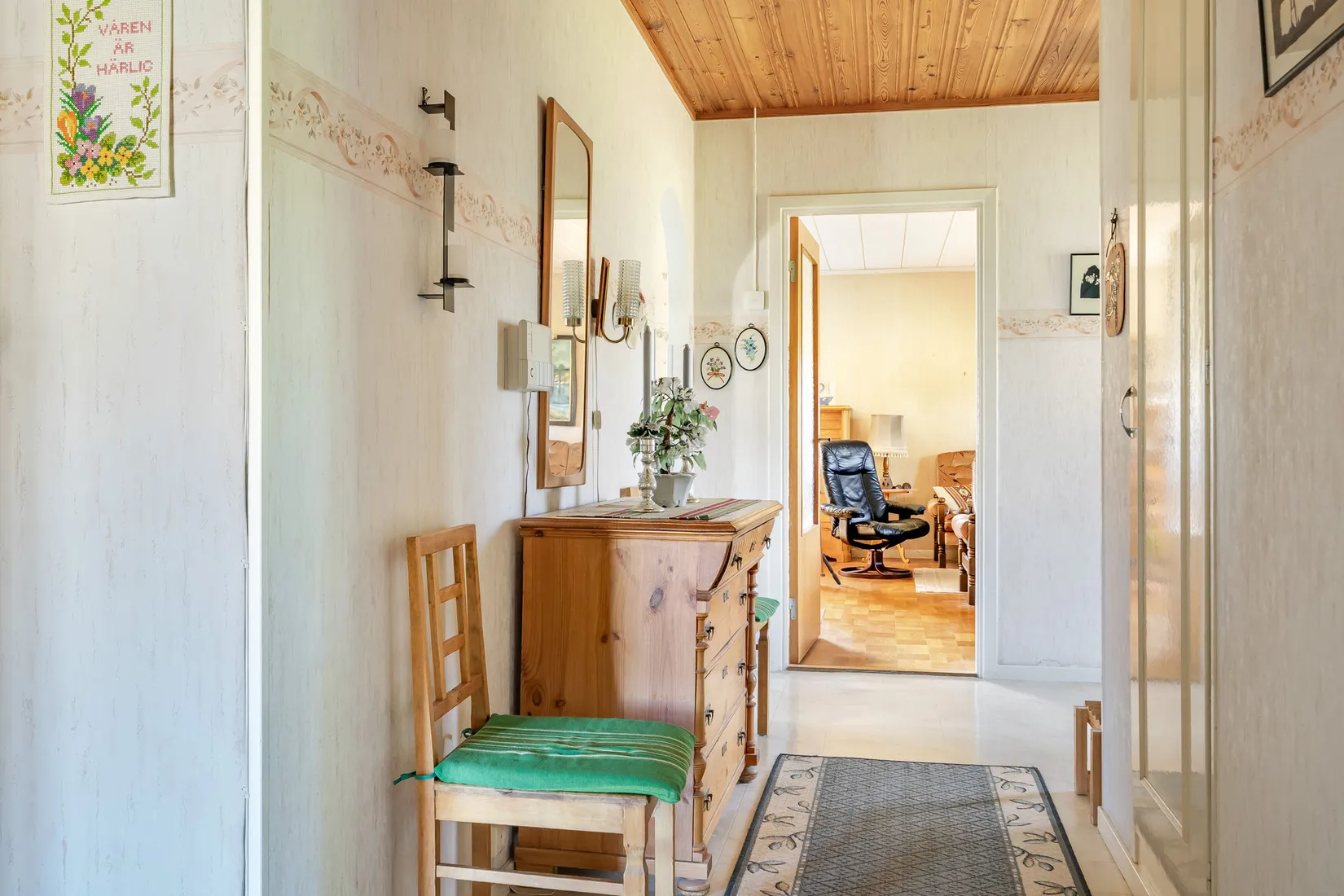 Villa, Bergslagsvägen 12A, Kolsva, Köping