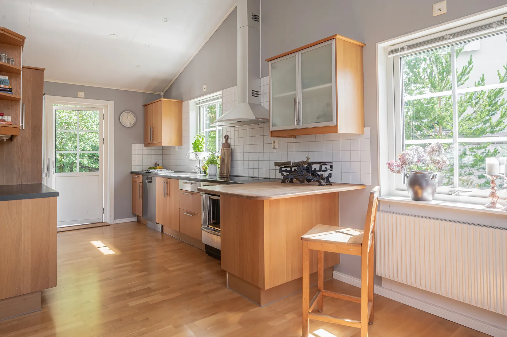 Villa, Vårdkasevägen 11, Segeltorp, Huddinge