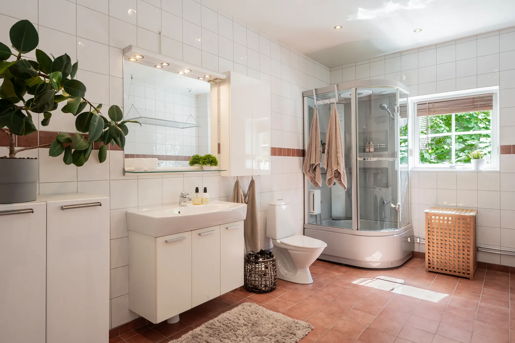 Villa, Vårdkasevägen 11, Segeltorp, Huddinge