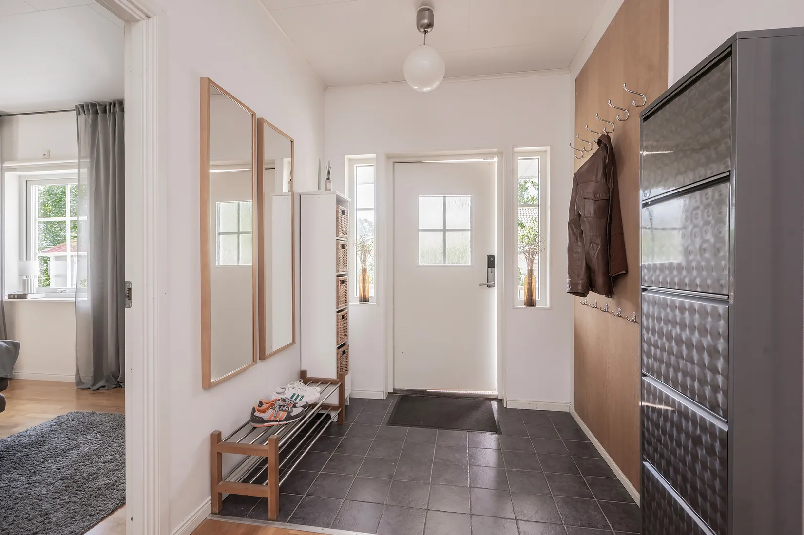 Villa, Vårdkasevägen 11, Segeltorp, Huddinge