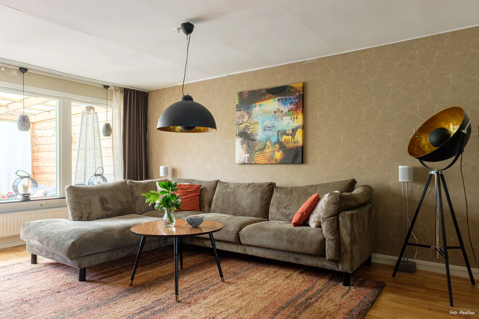 Radhus, Bärnstensgatan 22, Brandthovda, Västerås