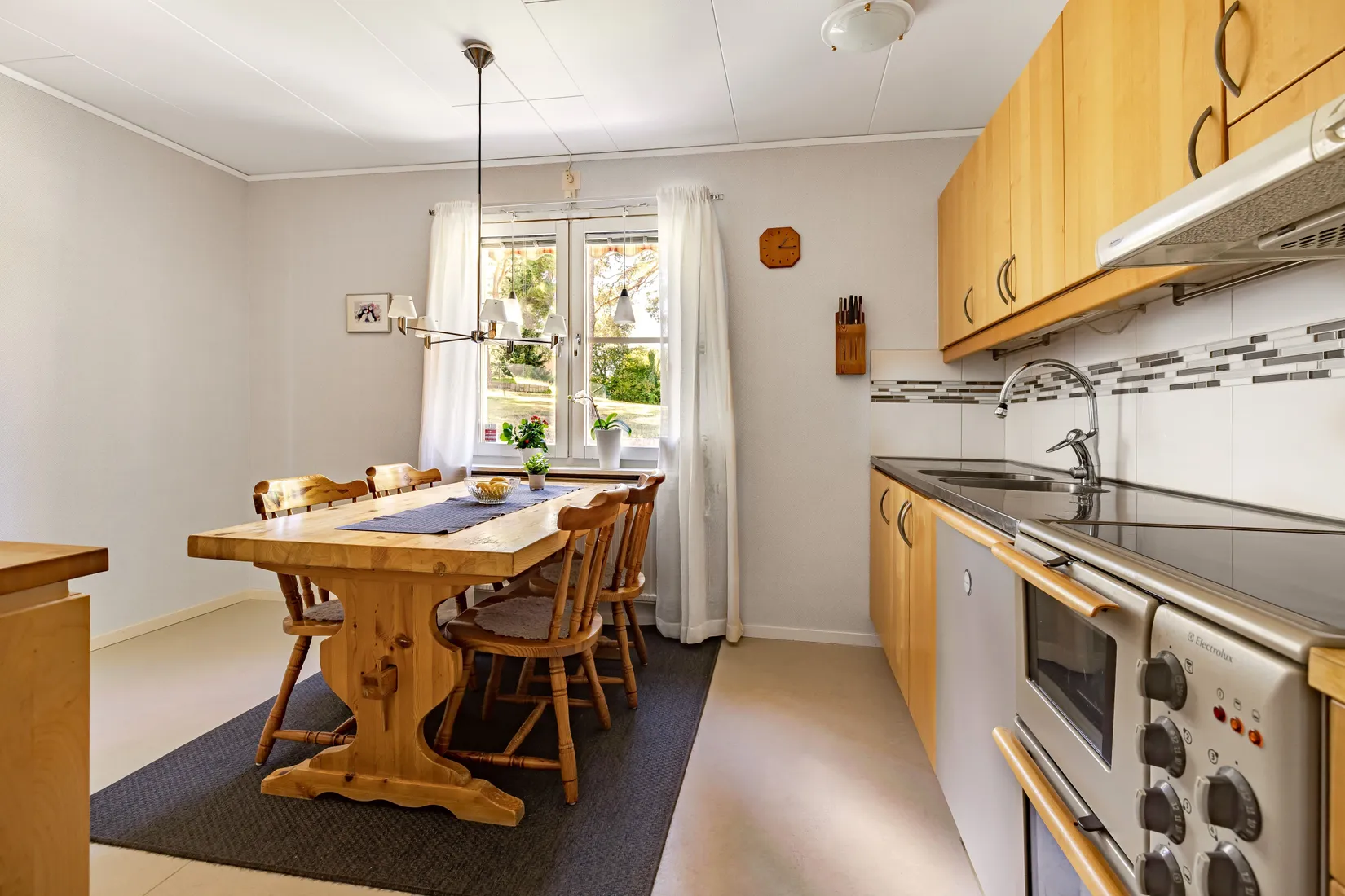 Radhus, Åsgatan 1A, Kungsör Centralt, Kungsör