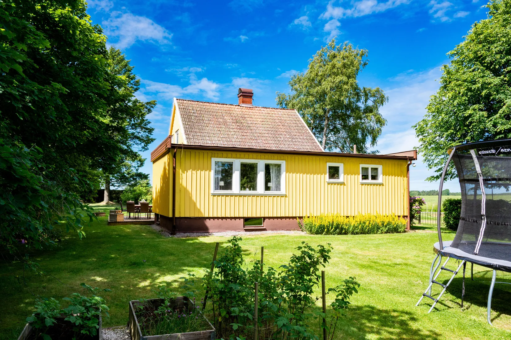 Villa, Larv Stommen 5, Larv, Vara