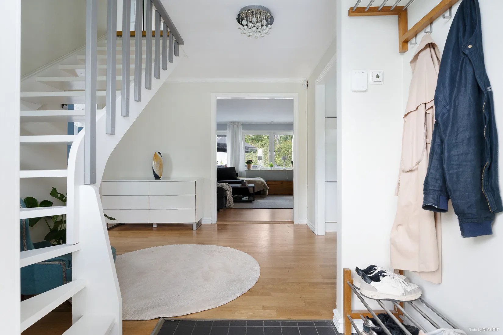 Villa, Hornblåsargränd 5, Gribbylund, Täby