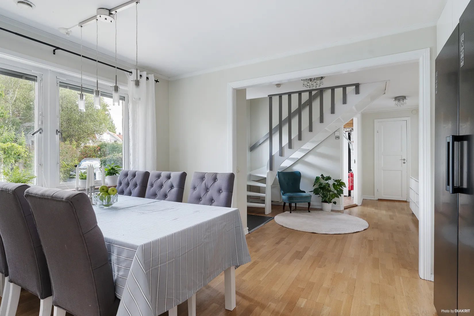 Villa, Hornblåsargränd 5, Gribbylund, Täby