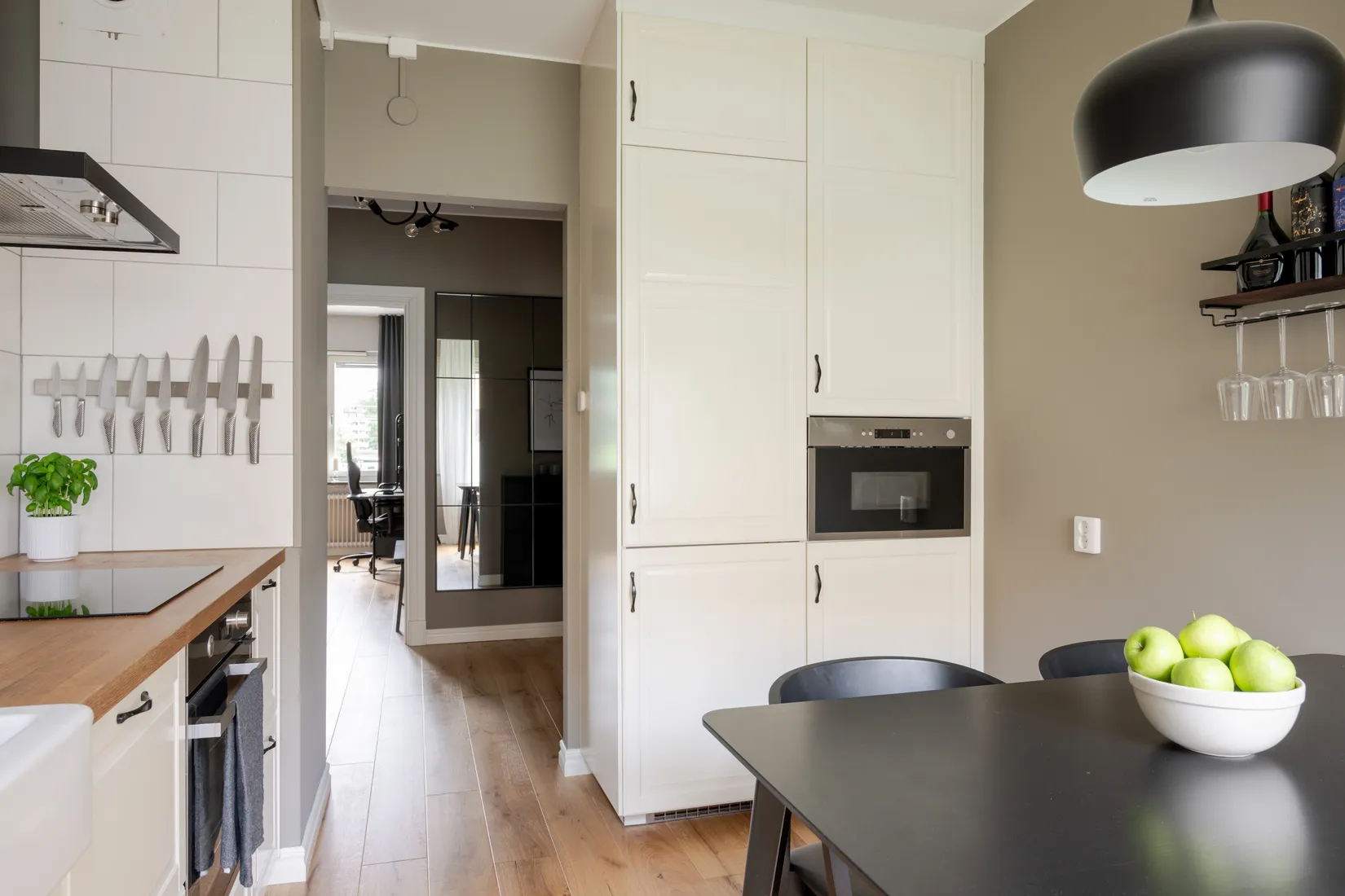 Bostadsrätt, Bangatan 1B, Huvudsta, Solna