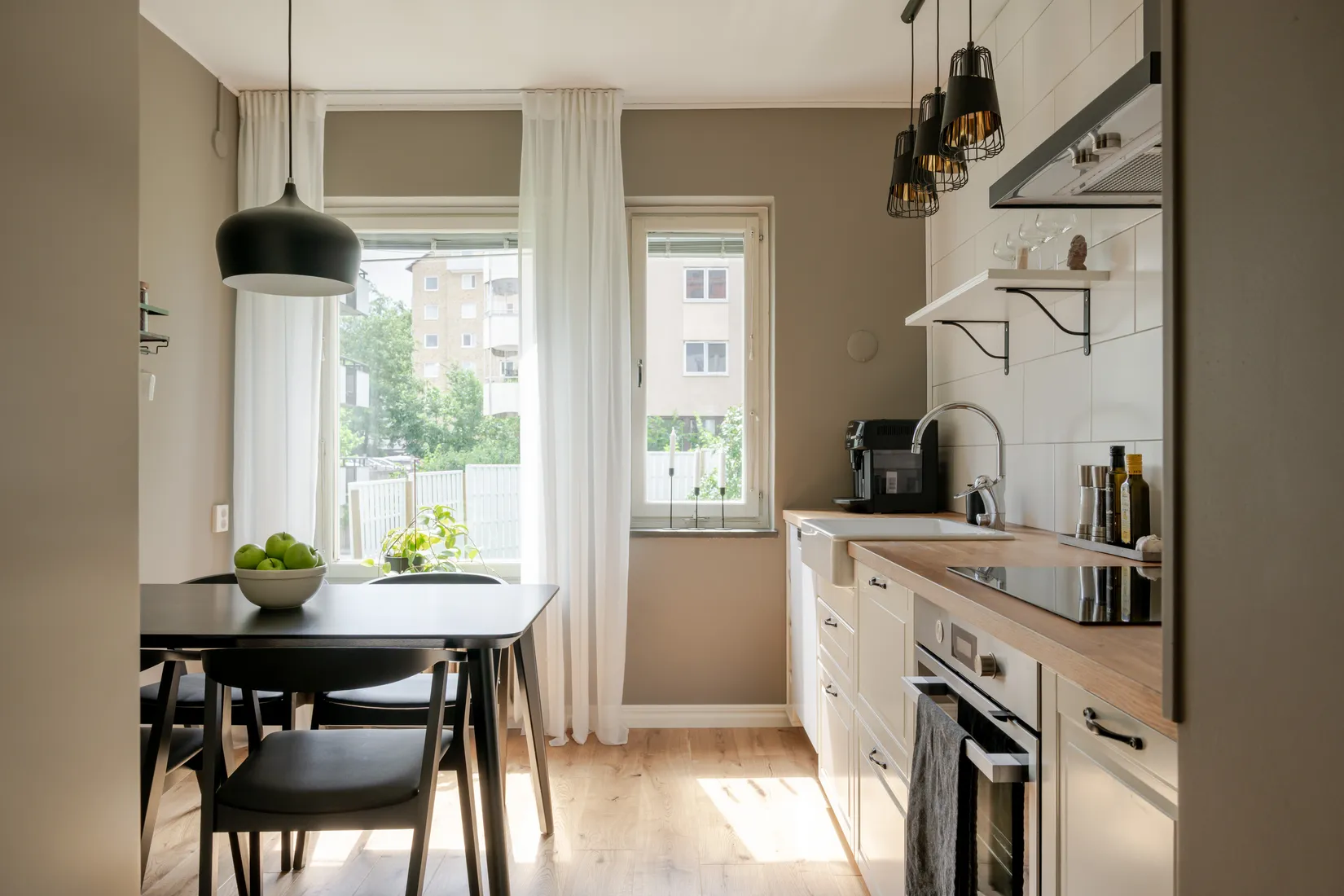 Bostadsrätt, Bangatan 1B, Huvudsta, Solna