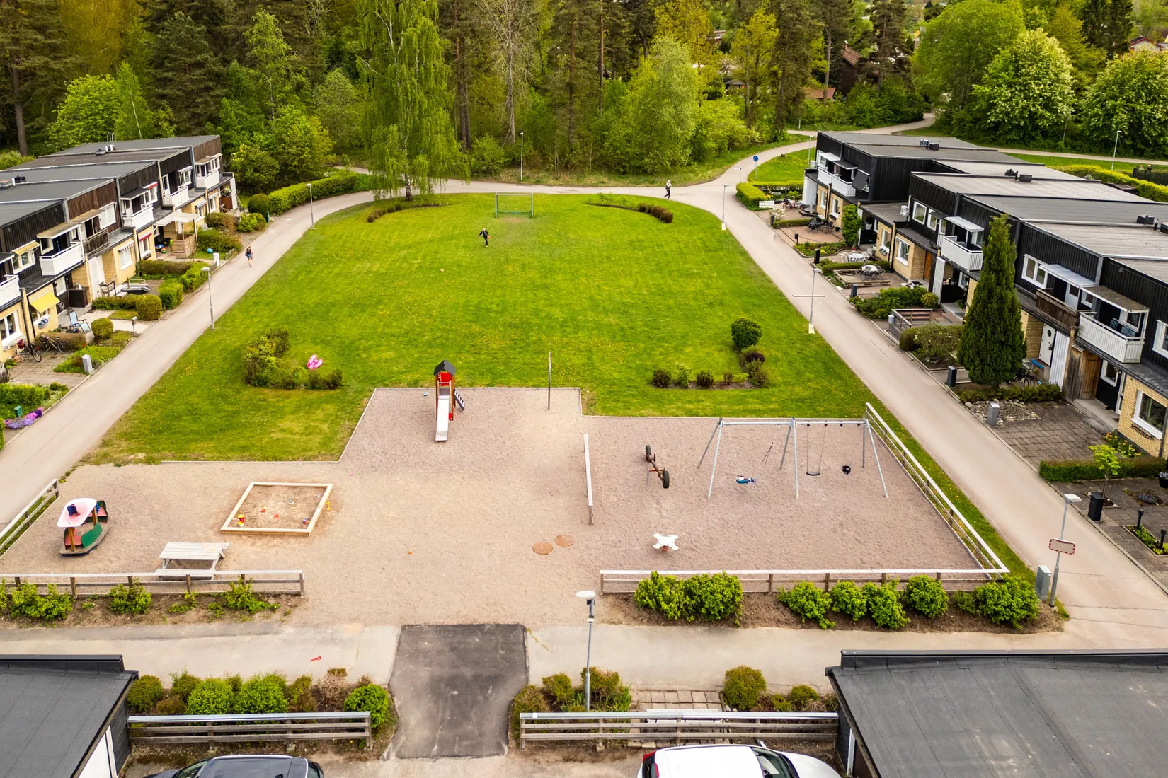 Radhus, Bronslursgatan 4, Brandthovda, Västerås