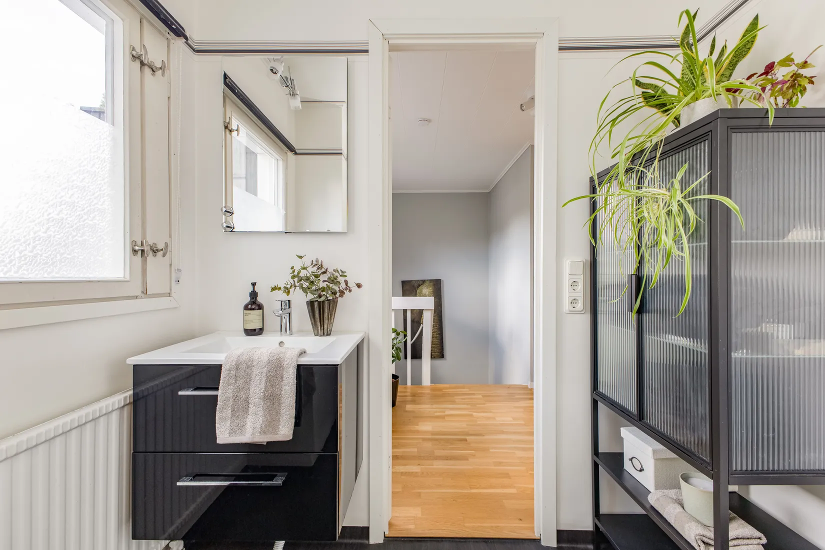 Radhus, Bronslursgatan 4, Brandthovda, Västerås