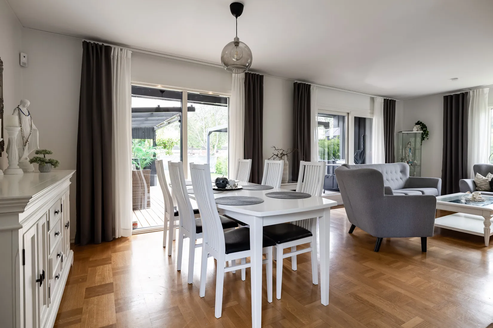 Villa, Olvongatan 16, Nya Hjärsta, Örebro
