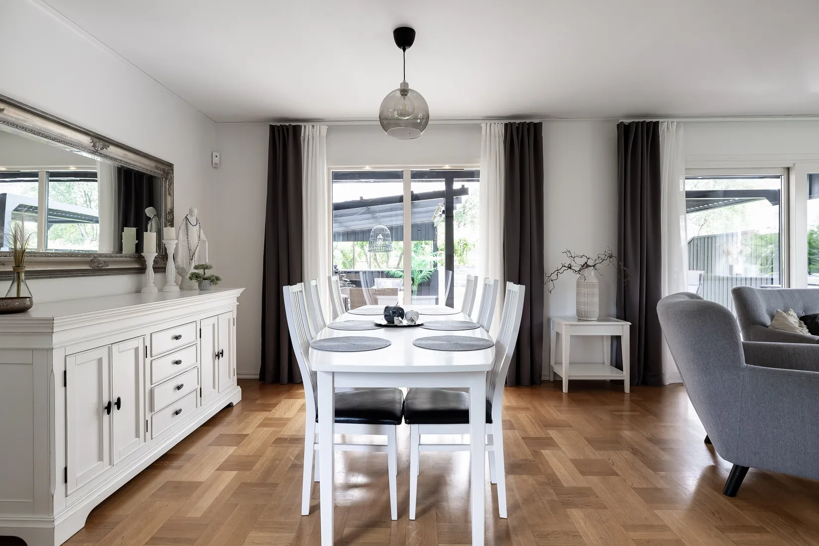 Villa, Olvongatan 16, Nya Hjärsta, Örebro