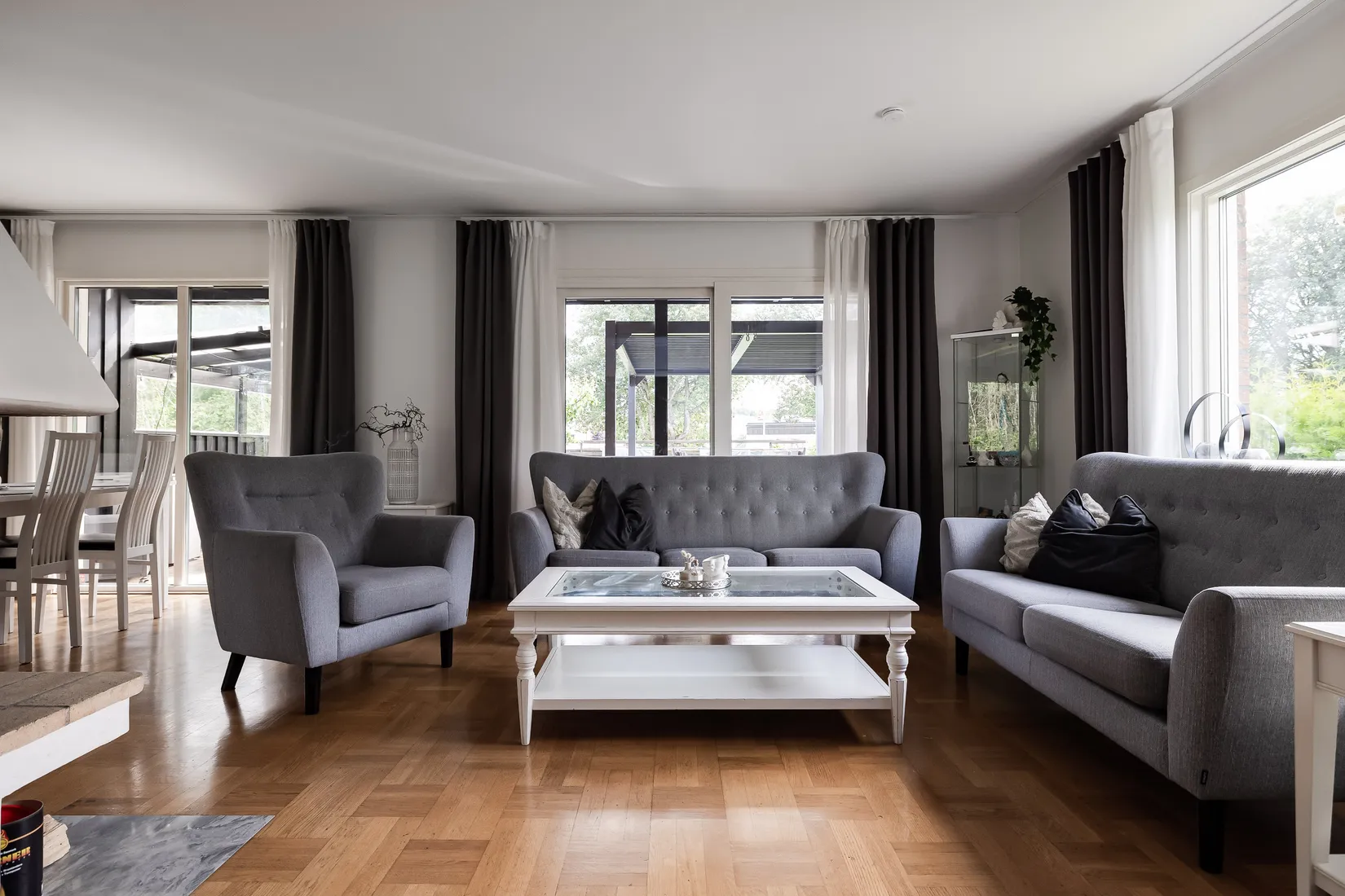 Villa, Olvongatan 16, Nya Hjärsta, Örebro