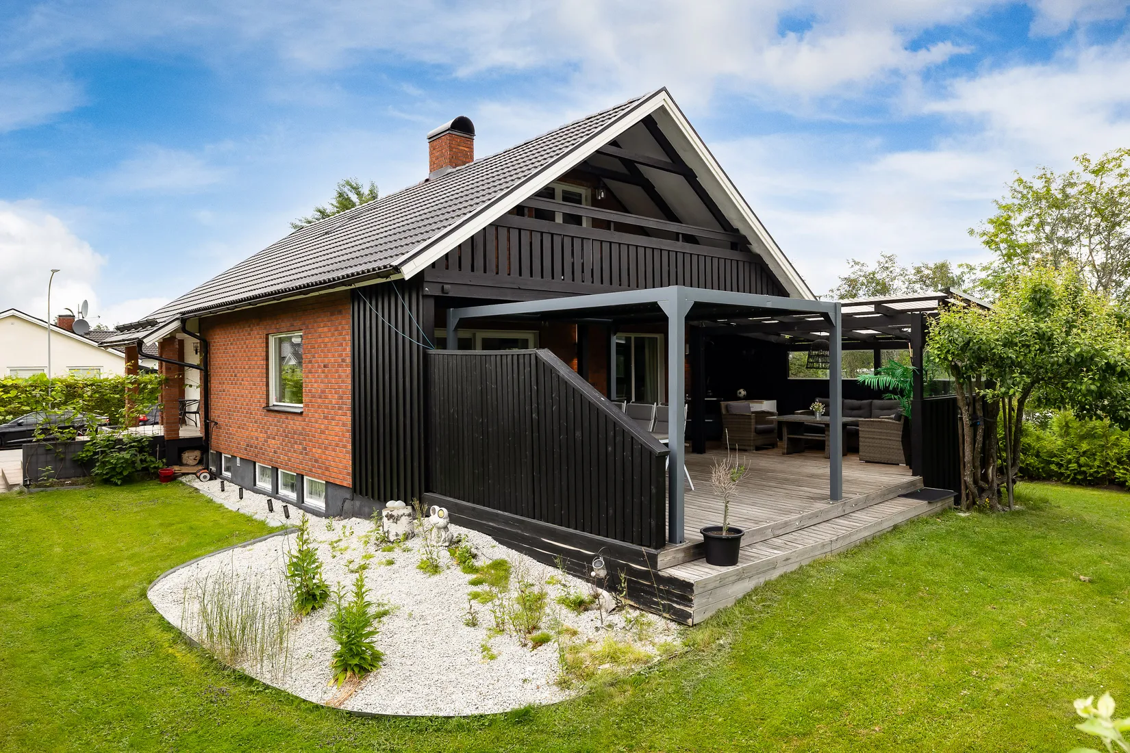 Villa, Olvongatan 16, Nya Hjärsta, Örebro