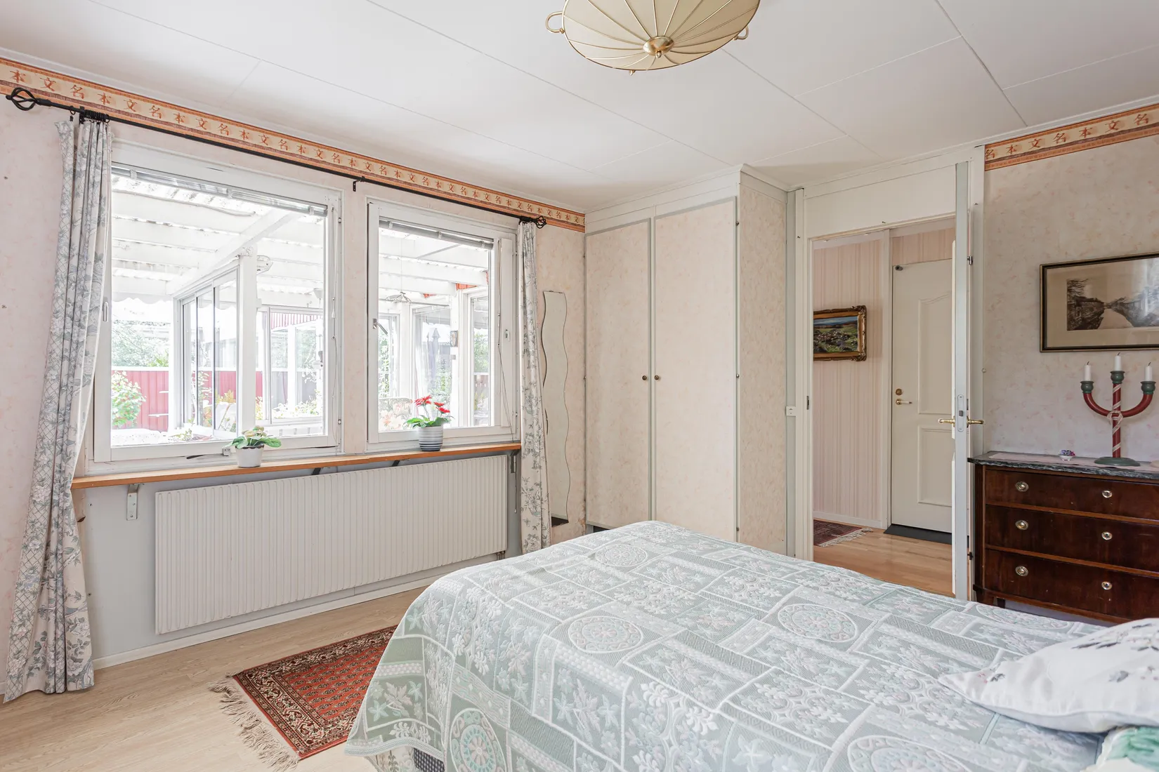 Radhus, Plåtverksgatan 17, Bäckby, Västerås