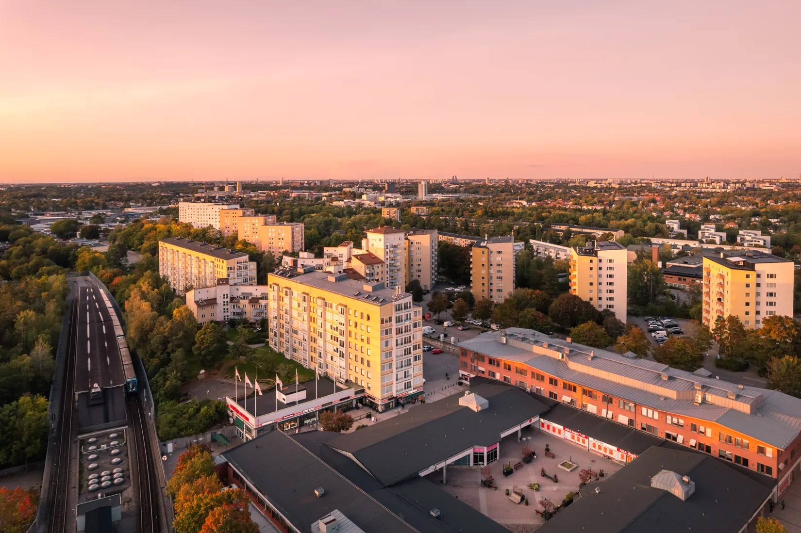 Bostadsrätt, Skyllbergsgatan 1, Hagsätra, Stockholm
