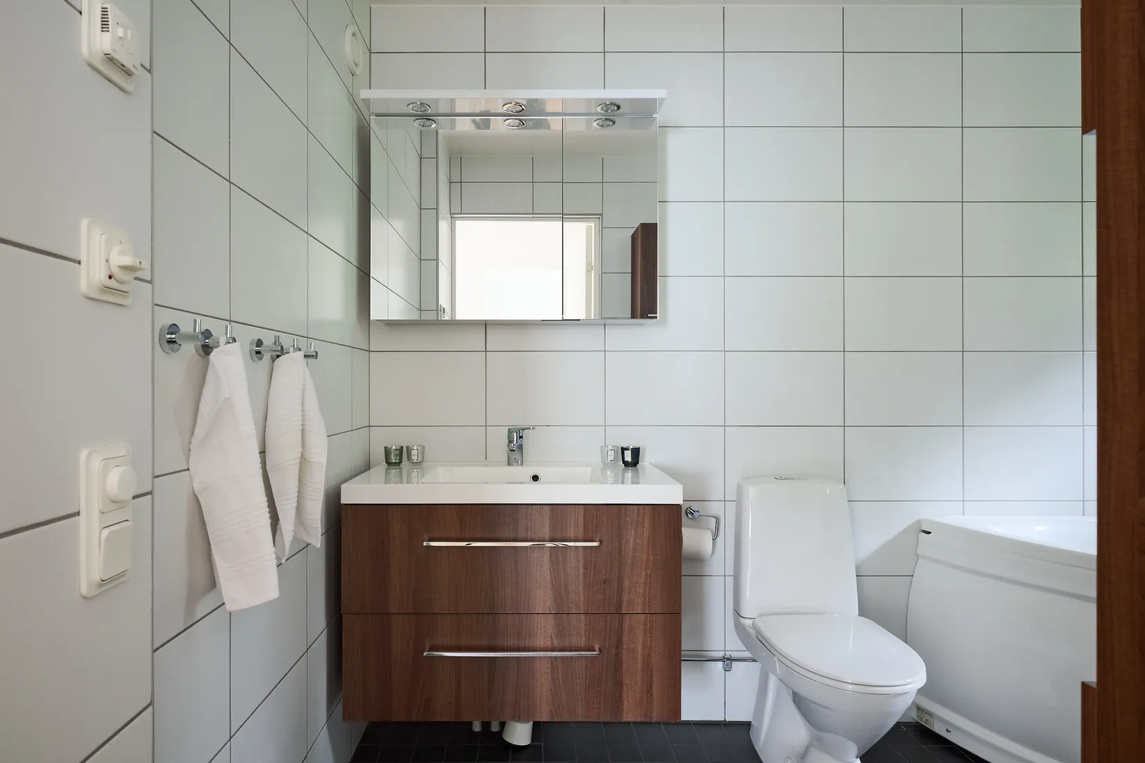 Radhus, Talldalsvägen 9, Vistaberg, Huddinge