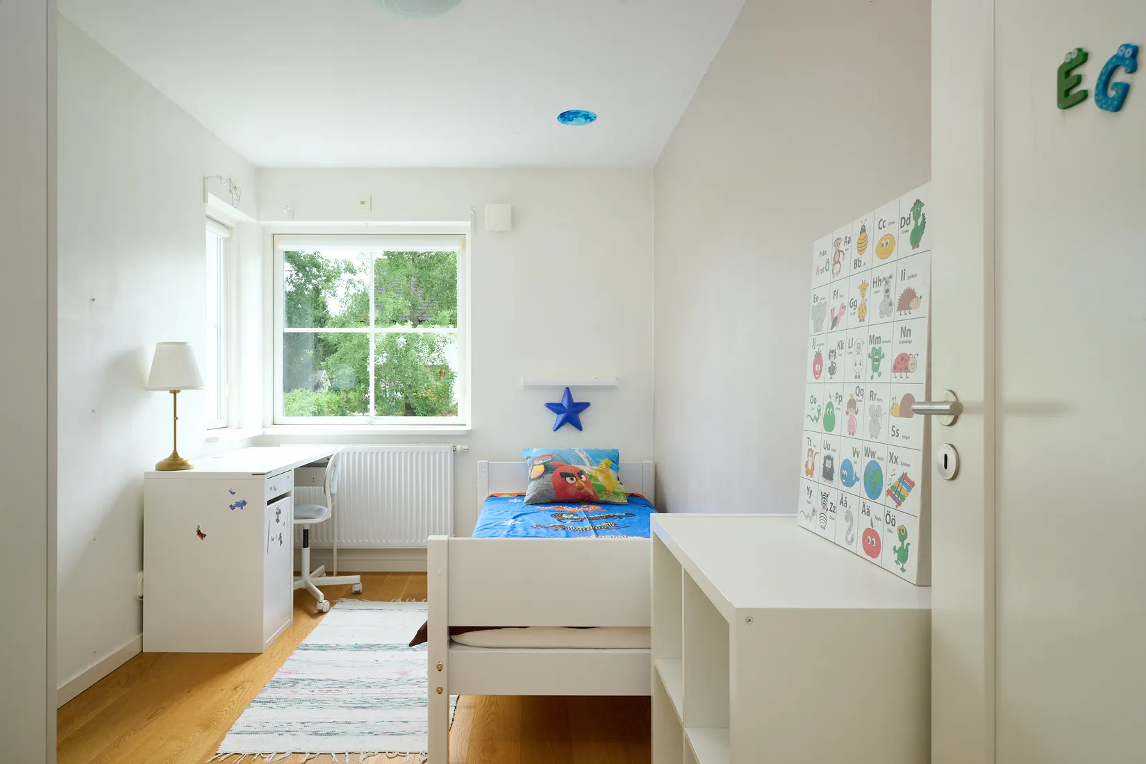 Radhus, Talldalsvägen 9, Vistaberg, Huddinge