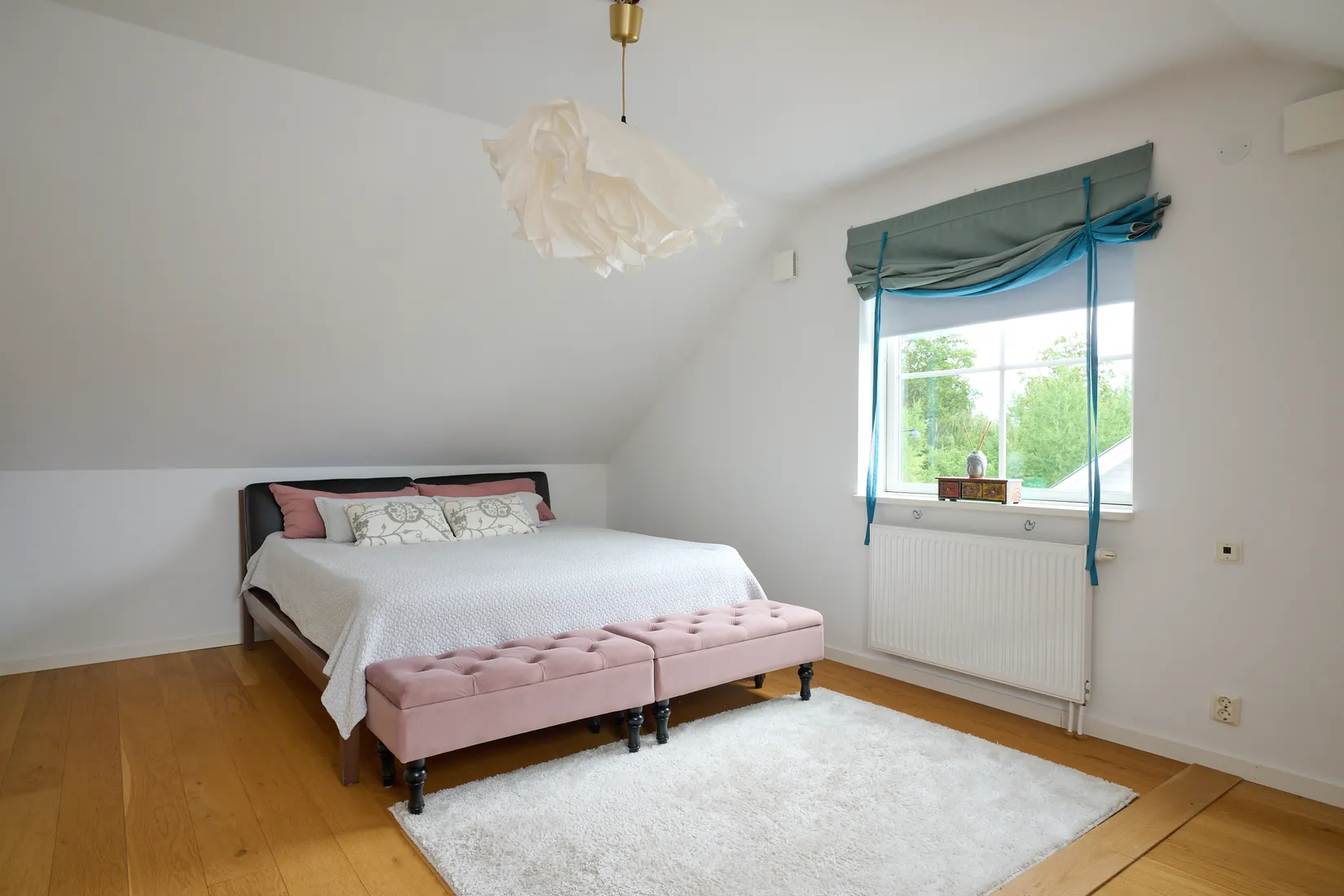 Radhus, Talldalsvägen 9, Vistaberg, Huddinge