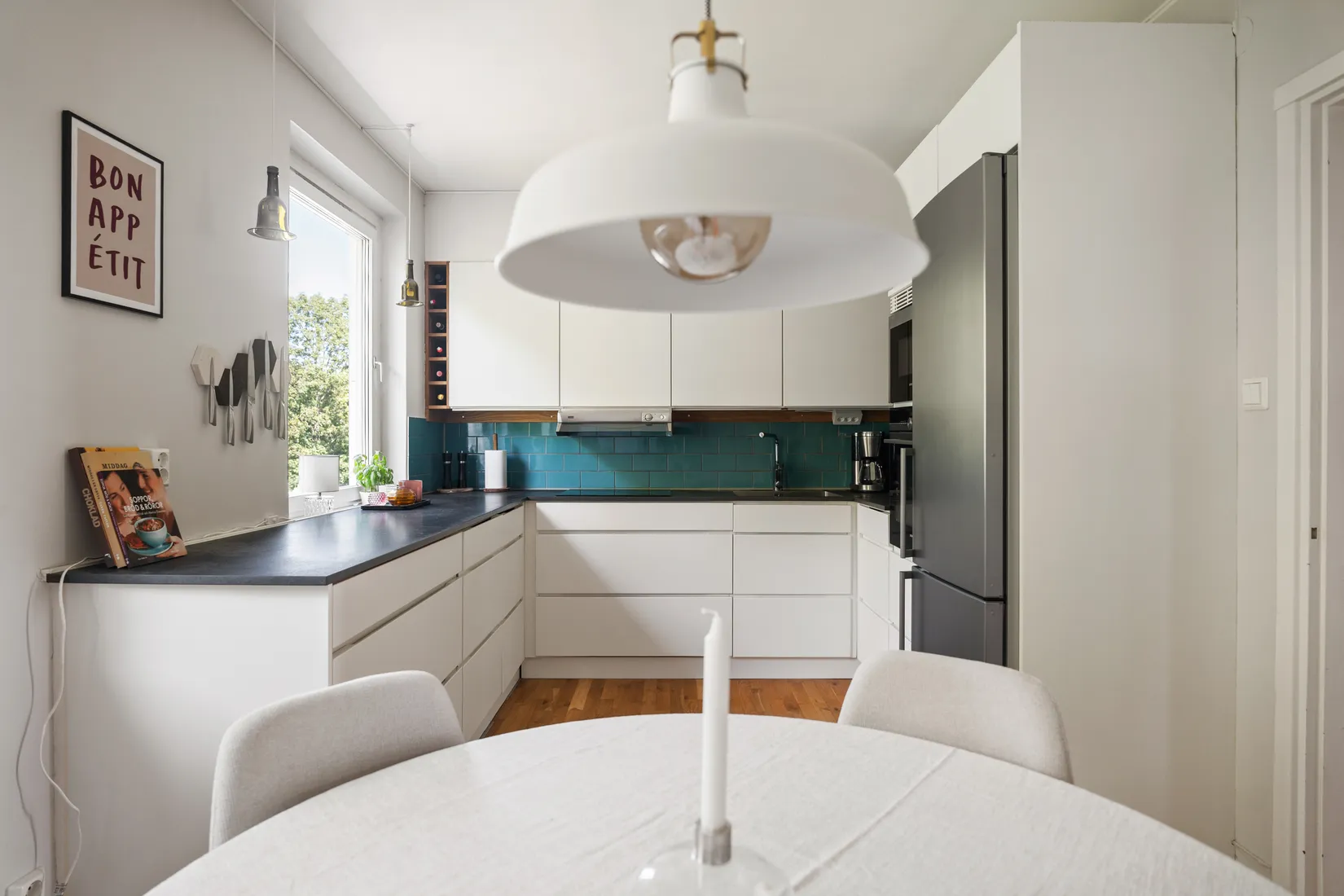 Bostadsrätt, Adolfsbergsvägen 18, vån 3/3, Bromma - Mariehäll, Stockholm