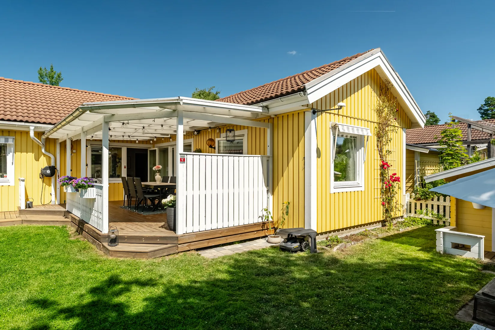 Radhus, Zenitvägen 23, Skälby, Järfälla