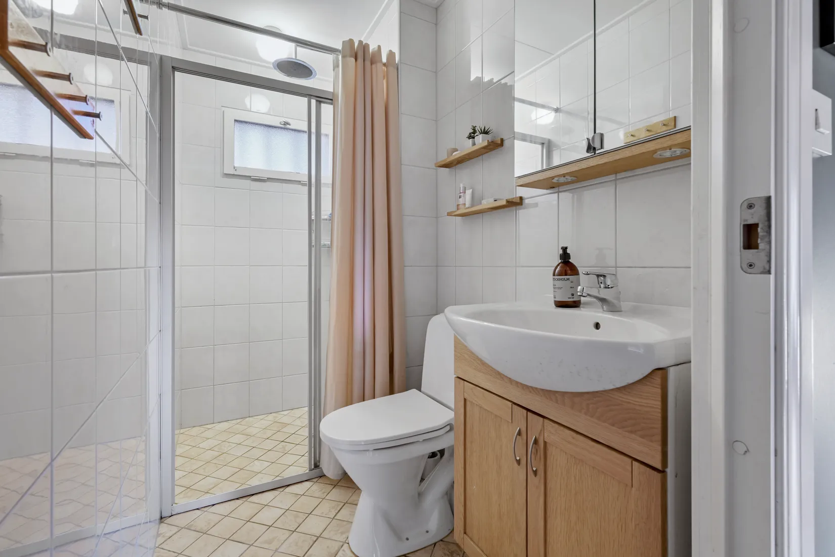 Villa, Dagsländevägen 19, Fresta, Upplands Väsby