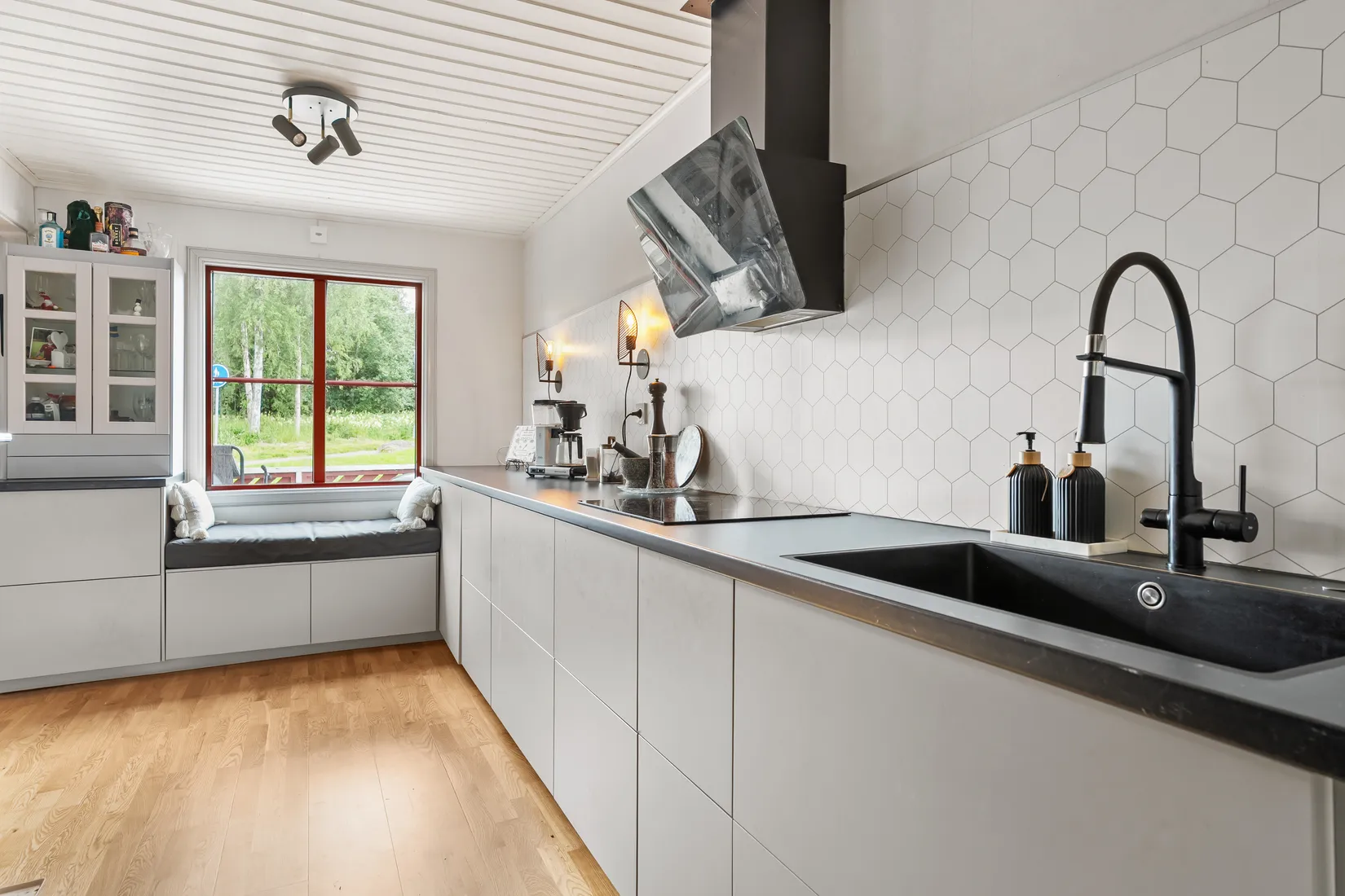 Villa, Lastbåtsvägen 19, Alnö, Sundsvall