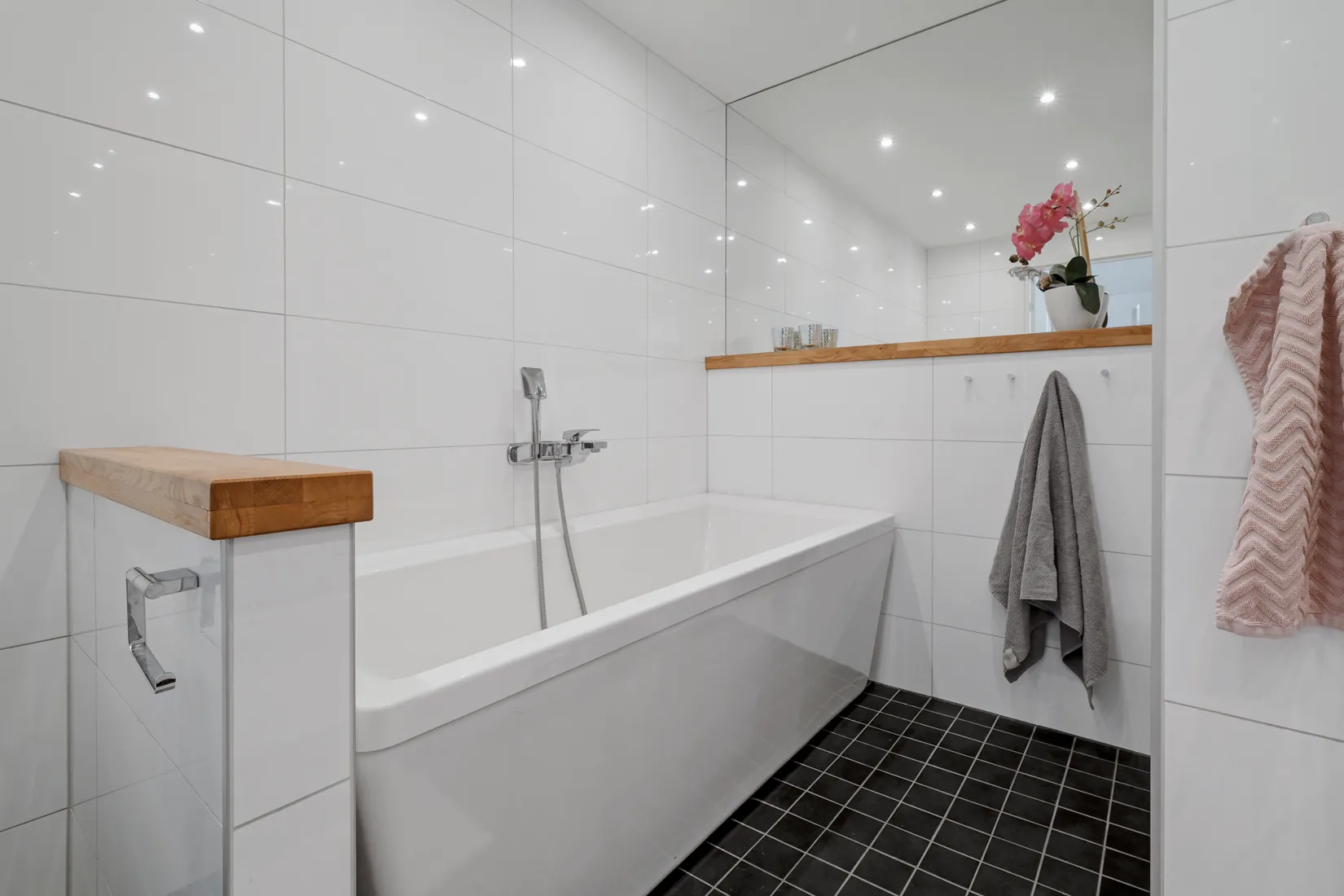 Bostadsrätt, Slånbärsvägen 27, Bollstanäs, Upplands Väsby