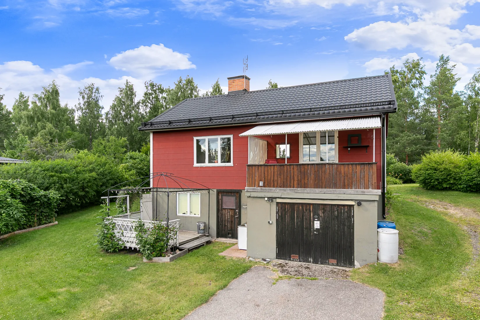 Villa, Hyttbacksvägen 8, Råbacka, Hofors