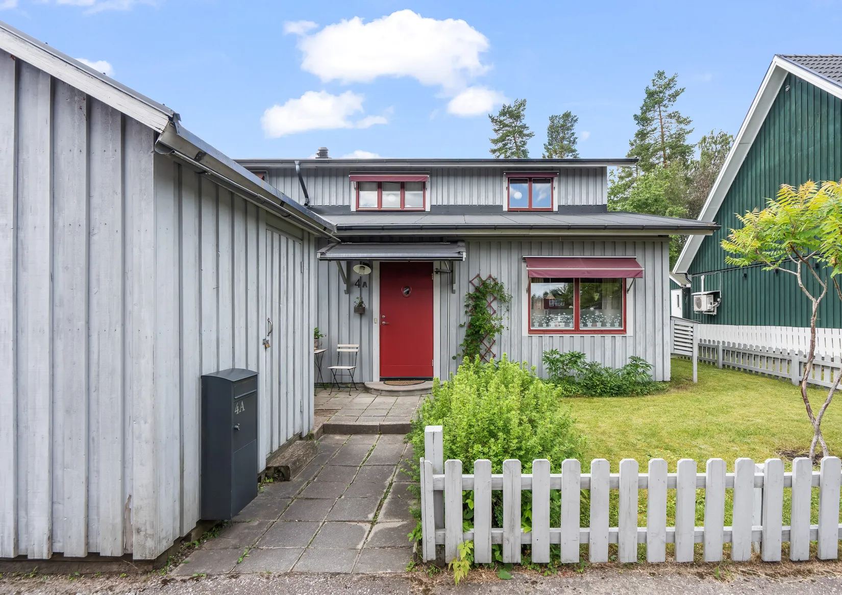 Radhus, Klövjestigen 4A, Vallhov, Sandviken