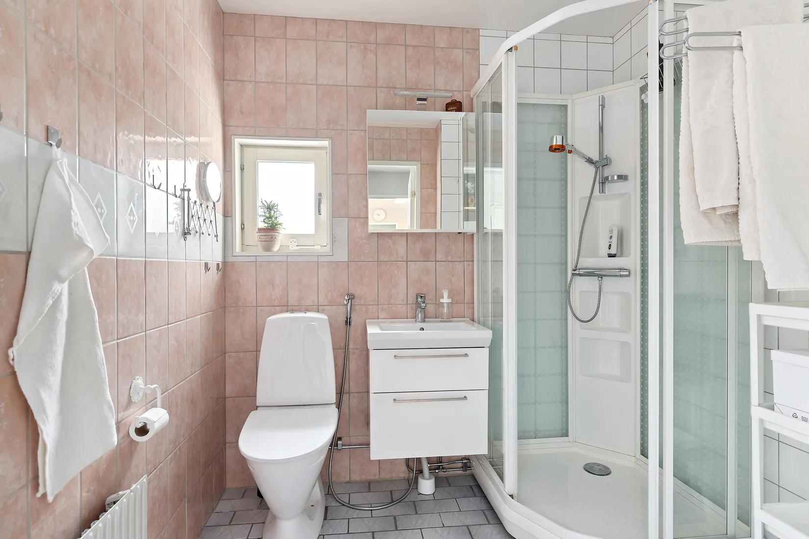Radhus, Gräsmånadsgatan 38, Kortedala, Göteborg