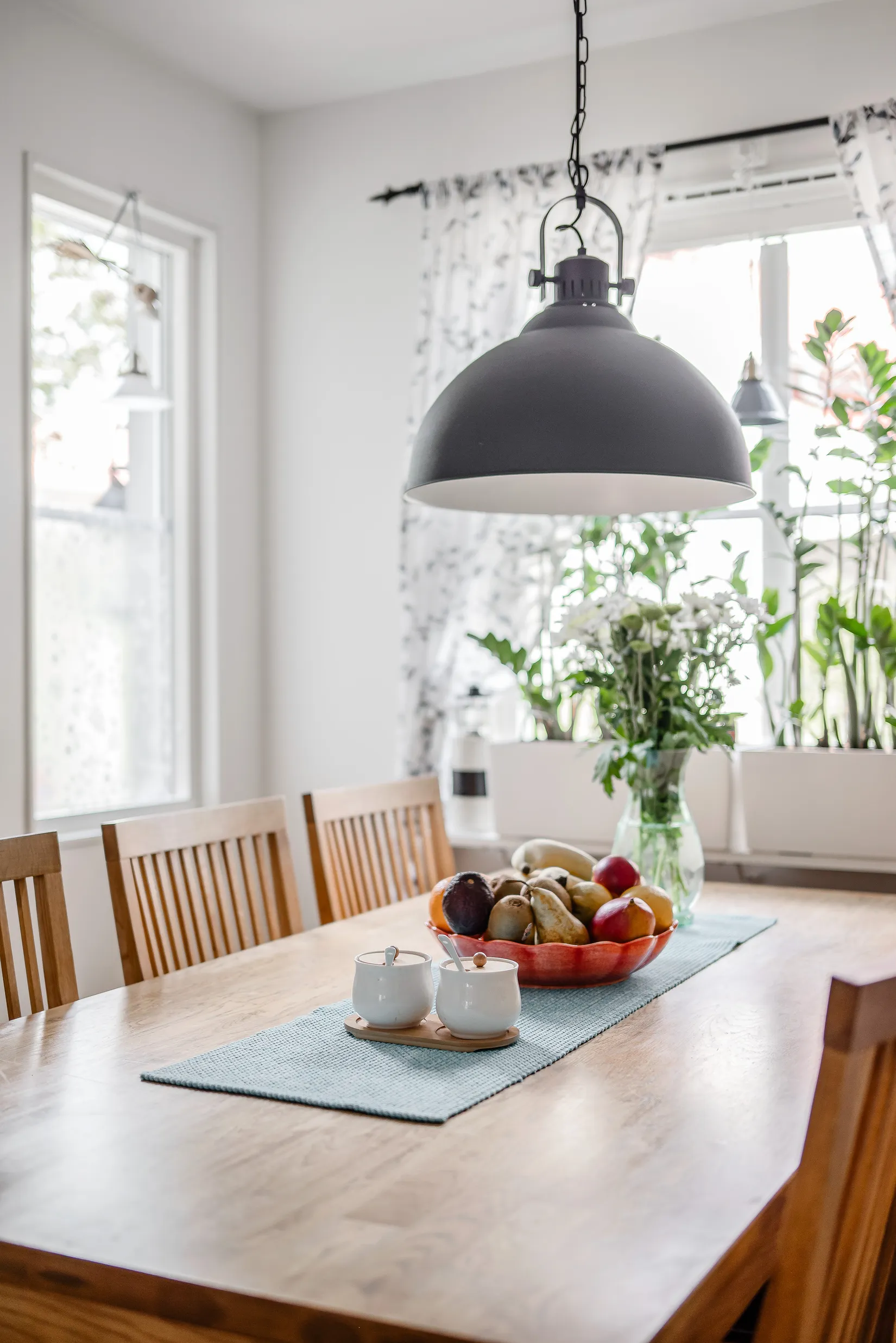 Radhus, Karlavägen 69, Haga, Vallentuna
