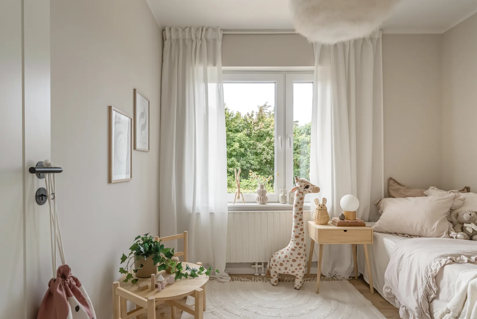 Radhus, Gränsvägen 126, Solhem, Stockholm