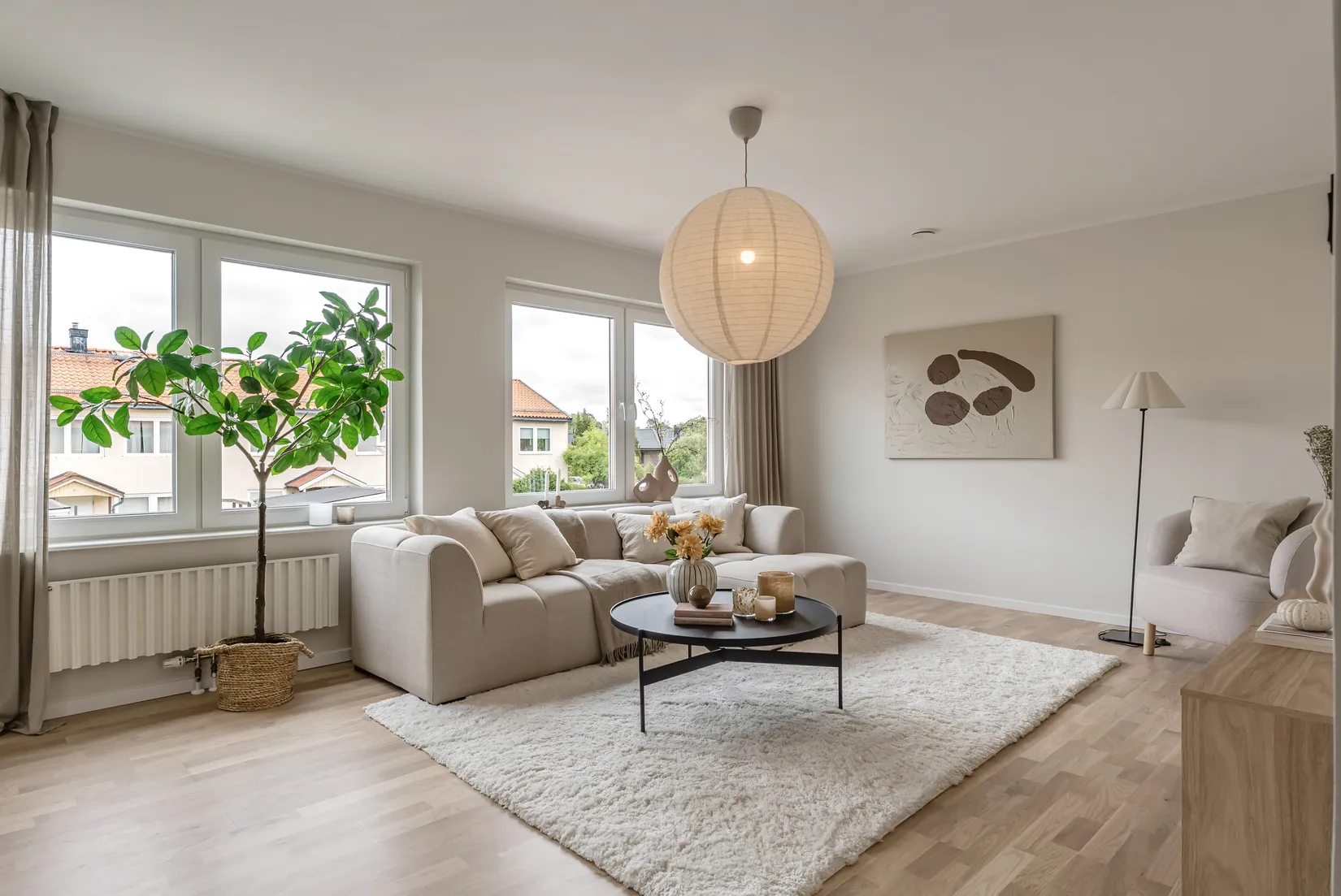 Radhus, Gränsvägen 126, Solhem, Stockholm
