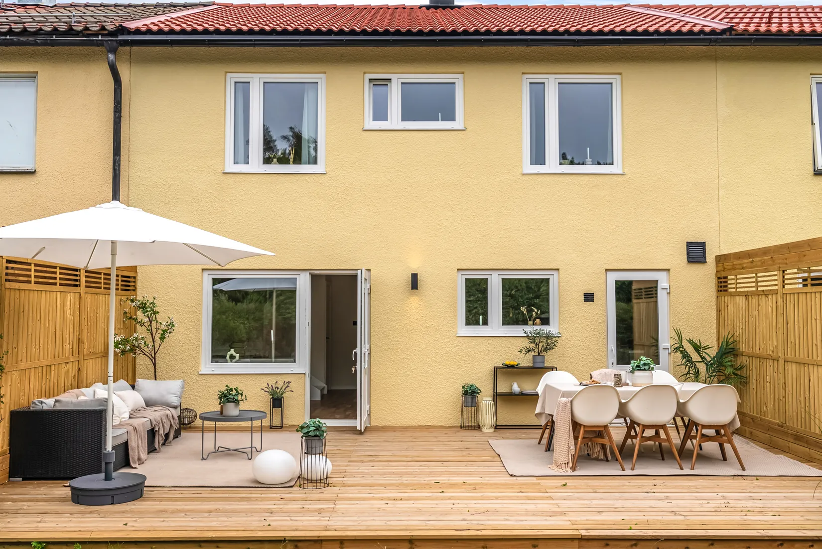Radhus, Gränsvägen 126, Solhem, Stockholm
